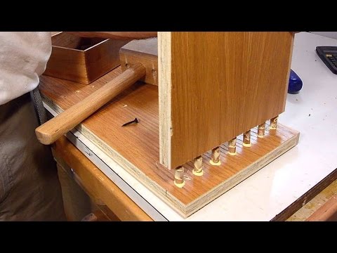 Making a book case joined with dowels